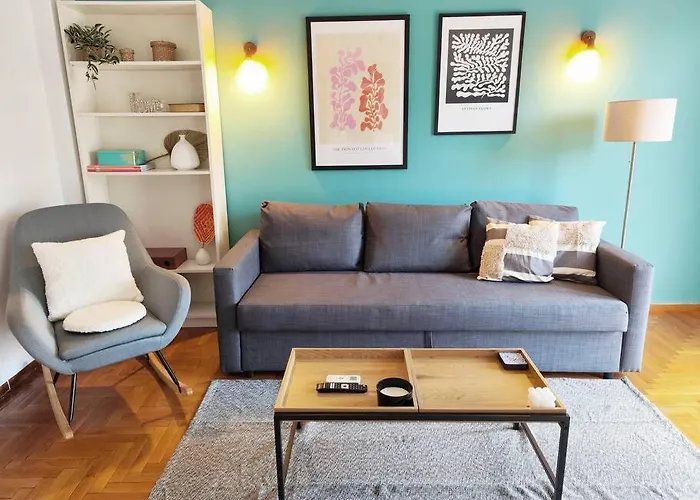 Chic Urban Retreat Steps From Museum Of Cont. Art!